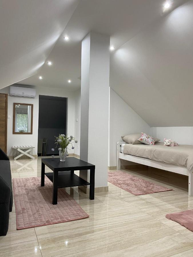 פוסטוינה Apartma Azurre מראה חיצוני תמונה