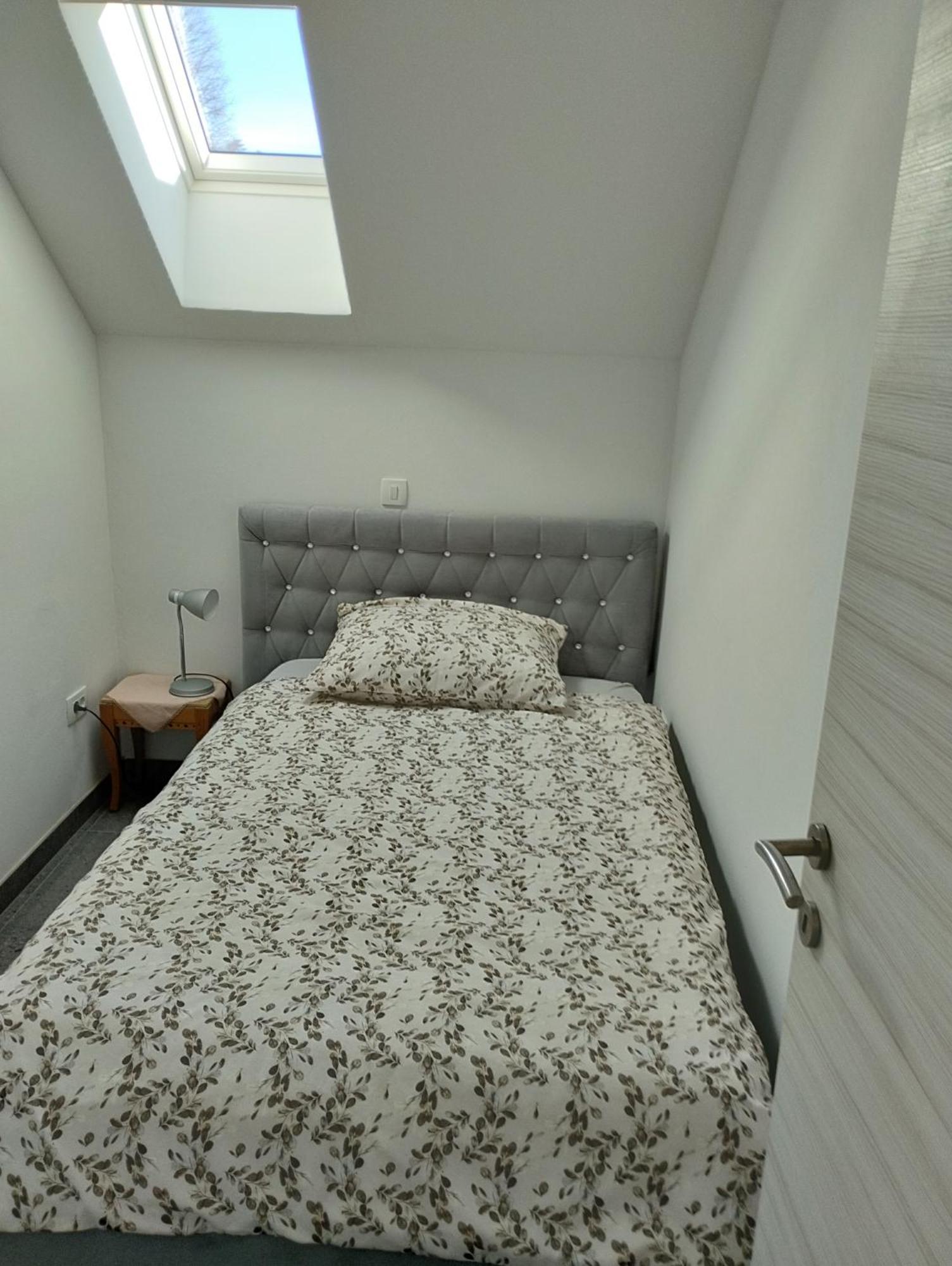פוסטוינה Apartma Azurre מראה חיצוני תמונה