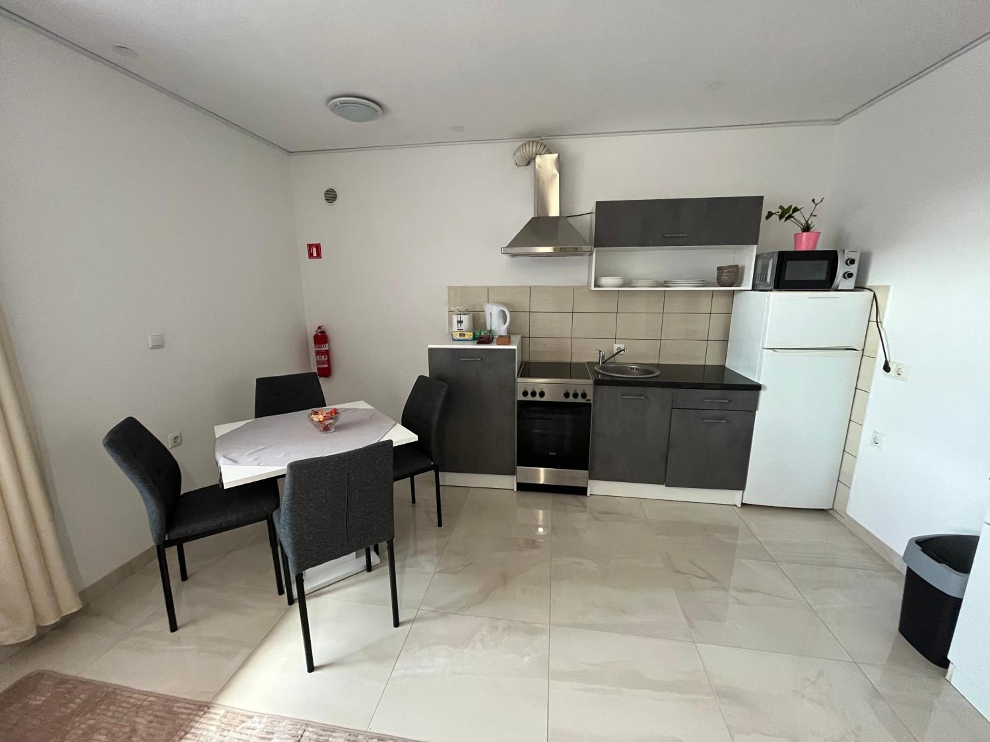 פוסטוינה Apartma Azurre מראה חיצוני תמונה