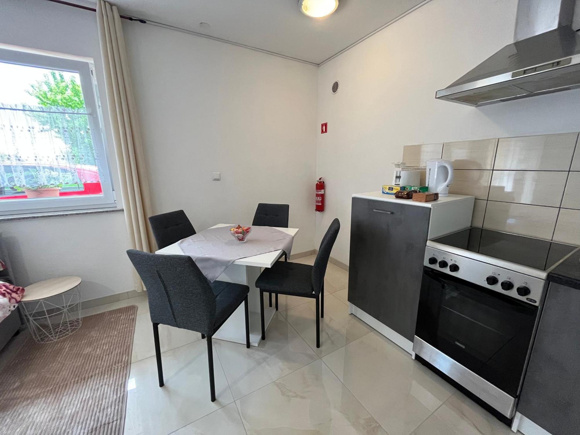 פוסטוינה Apartma Azurre מראה חיצוני תמונה