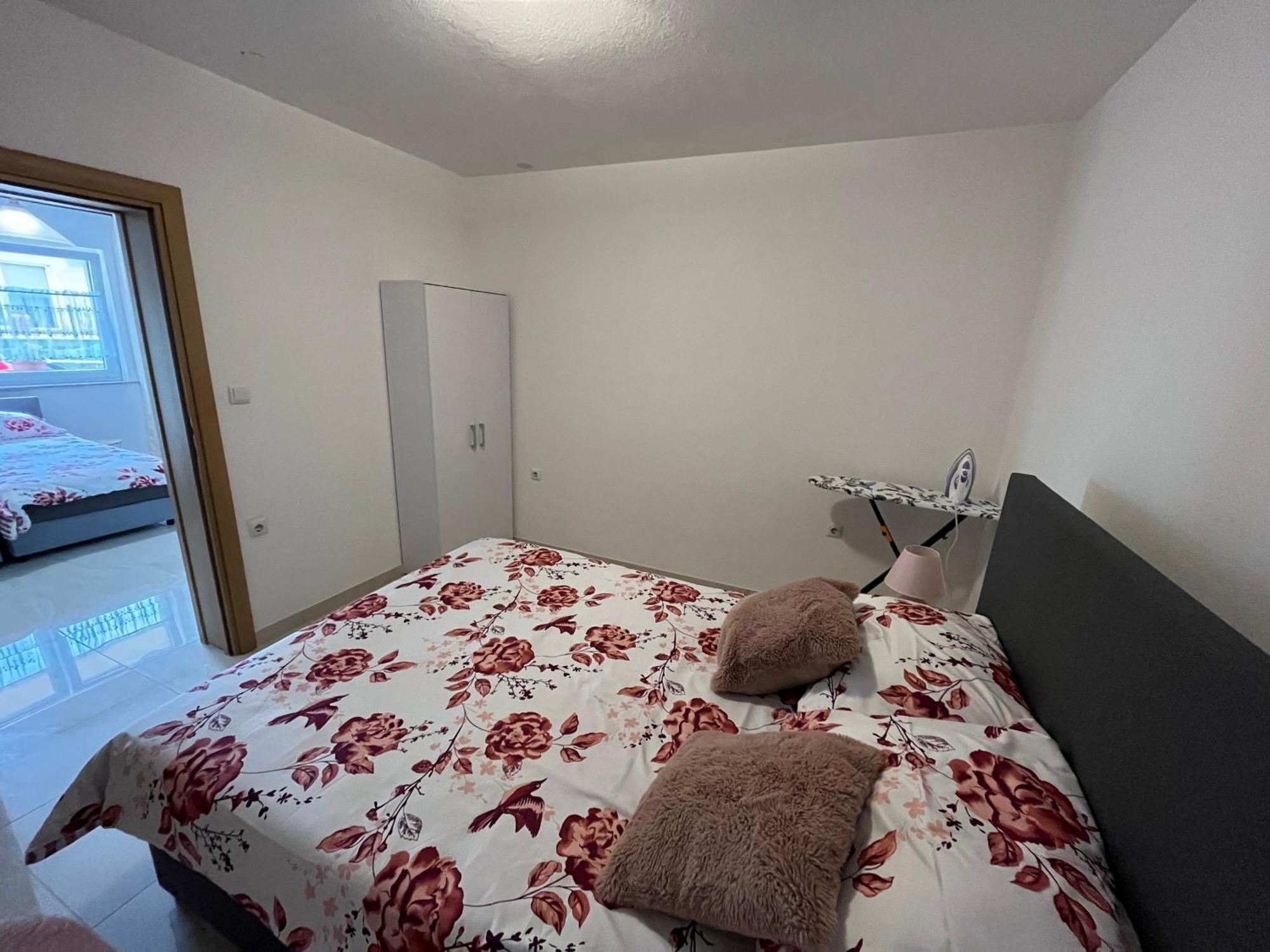 פוסטוינה Apartma Azurre מראה חיצוני תמונה